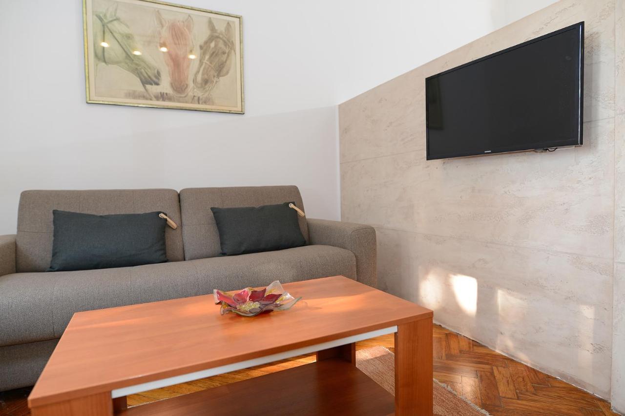 Central Spot Apartments Beograd Eksteriør bilde